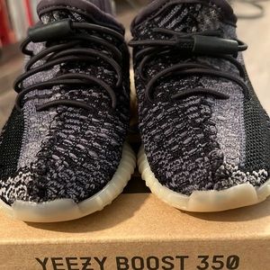 Toddler Yeezy Boost 350